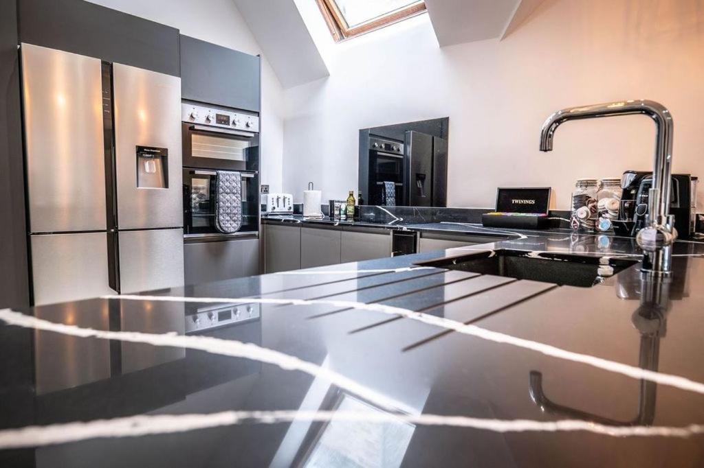 Luxury Royal Mile Boutique 2Bedroom Apartment EDI Eksteriør bilde